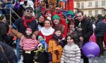 Carnevale a Oleggio, tutti alla sfilata nonostante il vento freddo (FOTOGALLERY)