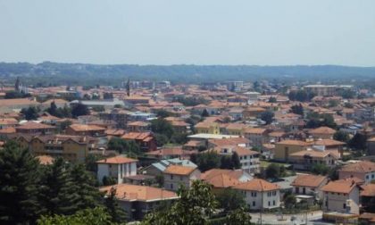 Sconcerto a Borgomanero per il disastro aereo nei pressi di Digne les Bains