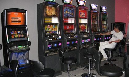 Il Comune di Borgomanero decide di limitare l’orario dei videopoker