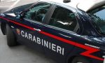 Lite tra gruppi di nomadi a Borgo Ticino per una giovane: tre arresti