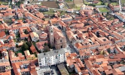 Ghemme: bar rapinato in piazza Castello