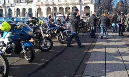 La Befana solidale del Motoclub Novara ha consegnato donazioni al S. Giuliano e alla Pediatria del Maggiore