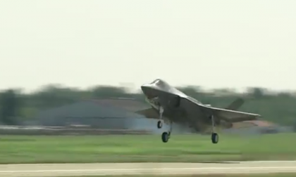 Ecco il video del primo volo dell’F35, ora “emigrato” negli Stati Uniti