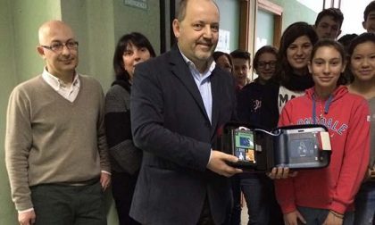 Progetto “Novara ci sta a cuore”: inaugurato il trentesimo defibrillatore in città