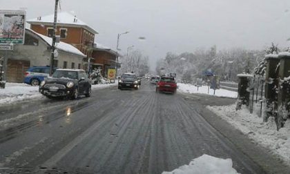 Ancora rallentamenti sulla 32 per la nevicata