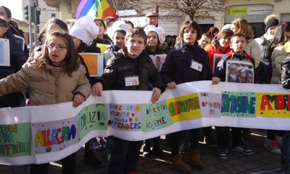 Una marcia della pace con oltre 2mila bambini delle scuole novaresi