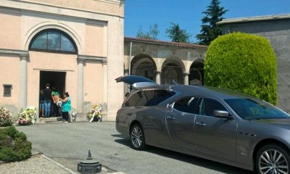 Ultimo saluto a Gisella nella chiesetta del cimitero