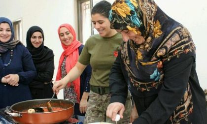 Libano: un successo il corso di cucina promosso dai caschi blu italiani di Bellinzago a favore della popolazione