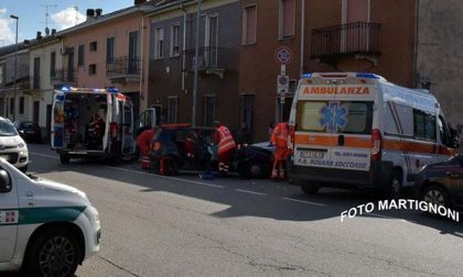 Tre feriti in un incidente su corso Milano