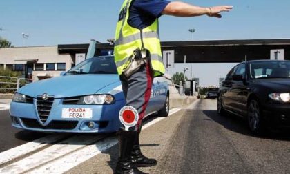 Controlli della Stradale di Romagnano, intensa attività nel week end