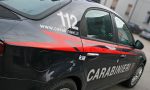 Cureggio 52enne aggredisce e lancia sedie ai carabinieri: arrestato
