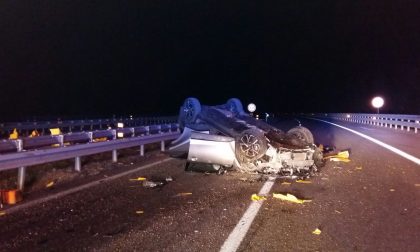 Incidente autostradale paura nella notte sulla A26