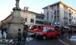 Pericolo caduta ghiaccio a Borgomanero: auto danneggiate