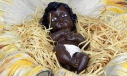 Rubano il bambino Gesù nero di un presepe