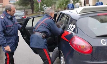 I carabinieri di Borgomanero fermano due ladri all'Esselunga
