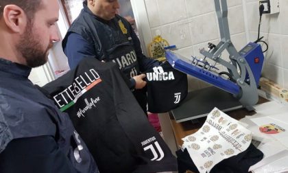 Scudetto Juventus sequestrati gadget e maglie falsi