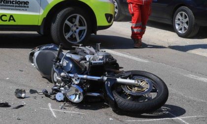 Motociclisti feriti in un incidente lungo la A26
