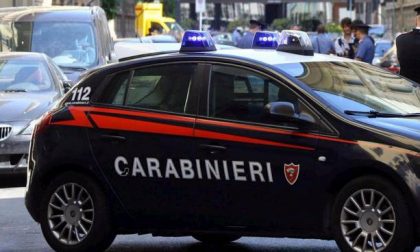 Spaccio di droga, i carabinieri arrestano due persone