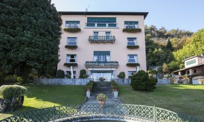 Donatella Versace acquista Villa Mondadori a Meina
