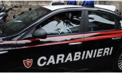 Sfonda finestra e scappa da casa di riposo: ritrovato dai carabinieri