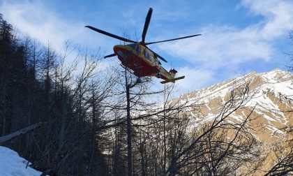Alpinista trovato incosciente a 1800 metri nel Cuneese: soccorso in codice rosso