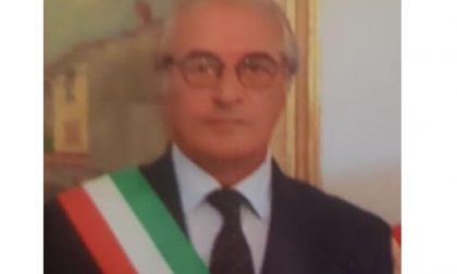 Anche il sindaco di Borgomanero ricorda il primo cittadino di Vaprio d'Agogna