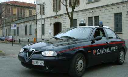 Accoltella la figlia dopo una lite, arrestato 78enne a Novara