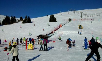Salta la settimana bianca: Conte chiude allo sci e al veglione di Capodanno
