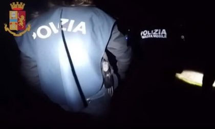 Polizia novarese fa irruzione in un casolare a Sillavengo: scoperto covo di pericolosi rapinatori