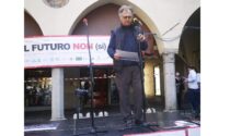 La piazza di Novara: "Vogliamo lavorare! Non possiamo aspettare altri due mesi"