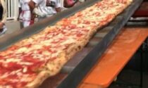 La pizza in pala più lunga del mondo: il nuovo record mondiale tutto piemontese