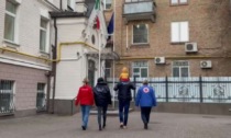 Bimba abbandonata a Kiev: Procura apre un fascicolo, la piccola affidata a una famiglia novarese