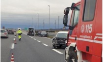 Incidente in autostrada: i pompieri intervengono a Novara Est