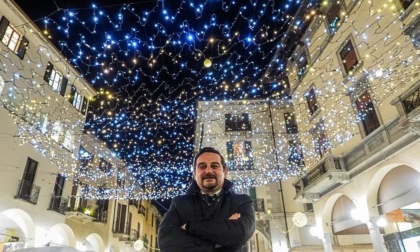 "Buon Natale Novara!" Gli auguri del sindaco Alessandro Canelli