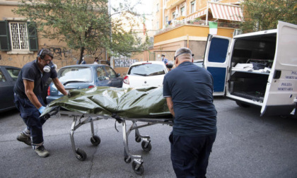 Shock in Piemonte: uccide la madre 53enne e la chiude in un sacco