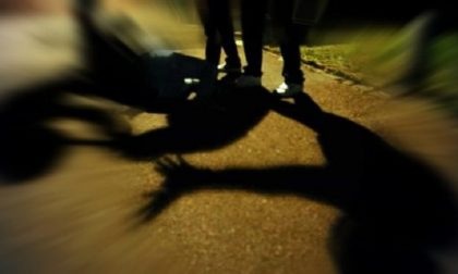 Novara picchia e rapina minorenne in strada: arrestato ragazzo nord africano