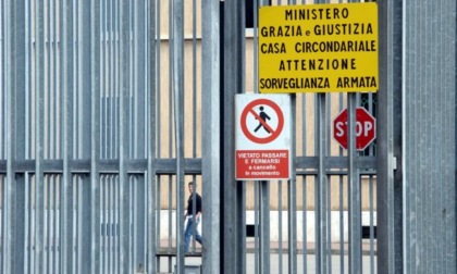 Altissima tensione in carcere a Vercelli: agente aggredito da detenuto