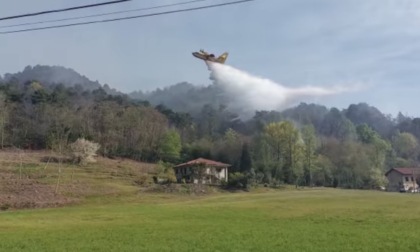 Collina di Angera bruciata: “Uno scenario spettrale” ma la chiesetta è miracolosamente integra