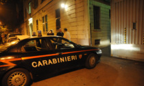 Novara scavalca la recinzione per entrare in una casa: segnalato dai vicini, arrestato dai carabinieri
