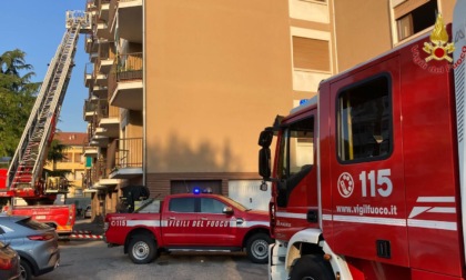 Novara incendio in un appartamento in via Spreafico