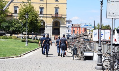 Novara la Polizia di Stato controlla 115 persone