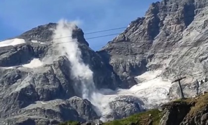 Frana sul Cervino: cordate costrette a evacuare con l’elicottero | VIDEO