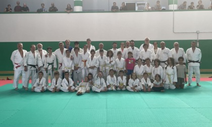 I maestri storici del Judo ad Arona con i ragazzi dell'Accademia