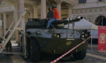 Carro armato in piazza a Novara, Demos: "Siamo esterrefatti"