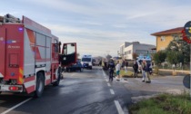 Incidente a Romentino: pompieri estraggono 4 persone dalle lamiere