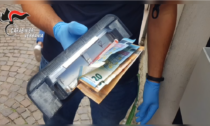 Rubavano contanti dal bancomat: oltre 4.000 euro in due giorni - VIDEO