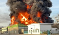Incendio in una azienda chimica a San Pietro Mosezzo