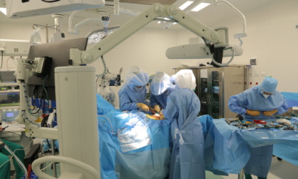 MAKO, il nuovo robot assistente, rivoluziona la chirurgia protesica presso Habilita I Cedri