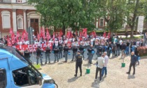 "Giustizia per Adil!": circa 200 Sì Cobas davanti al Tribunale - IL VIDEO e LE FOTO