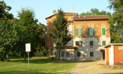 Il dormitorio si sposta a Villa Segù a Olengo: "E' la sede più idonea"